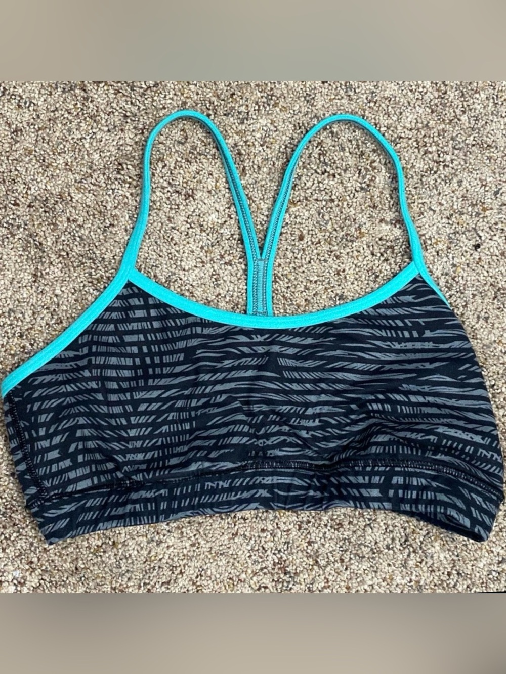 Lulu lemon sports bra